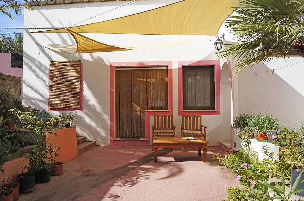 Villa Alba Appartamenti Kamma 0*,